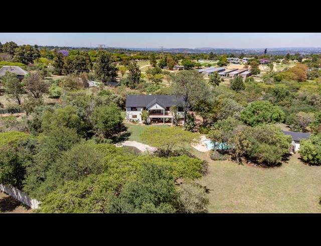 5 BEDROOM HOUSE FOR SALE IN BEAULIEU